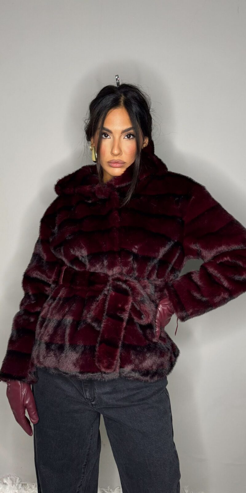 Pelliccia Saint Moritz Con Cappuccio