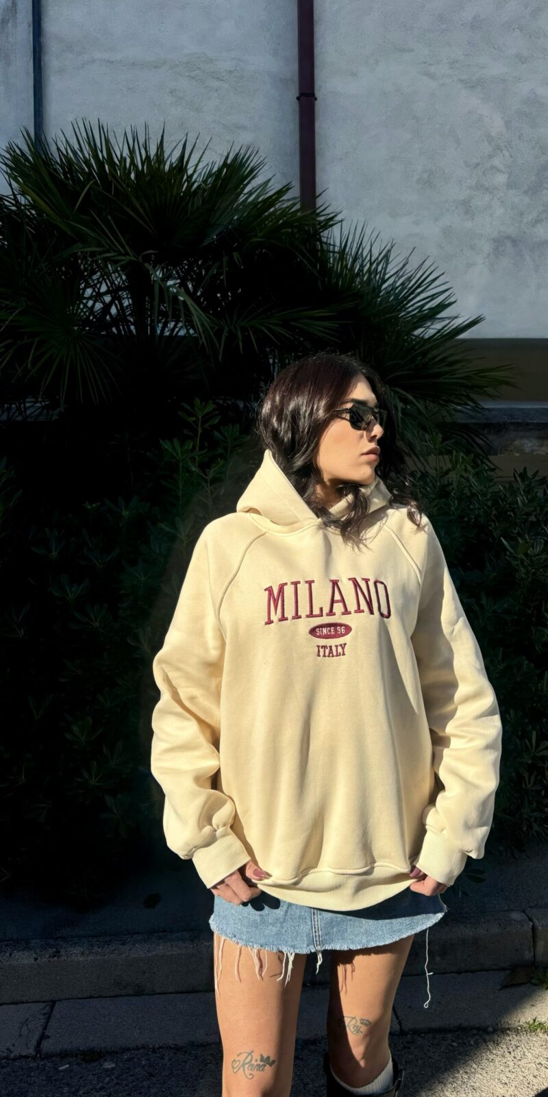 Felpa Milano Con Cappuccio By Lumi